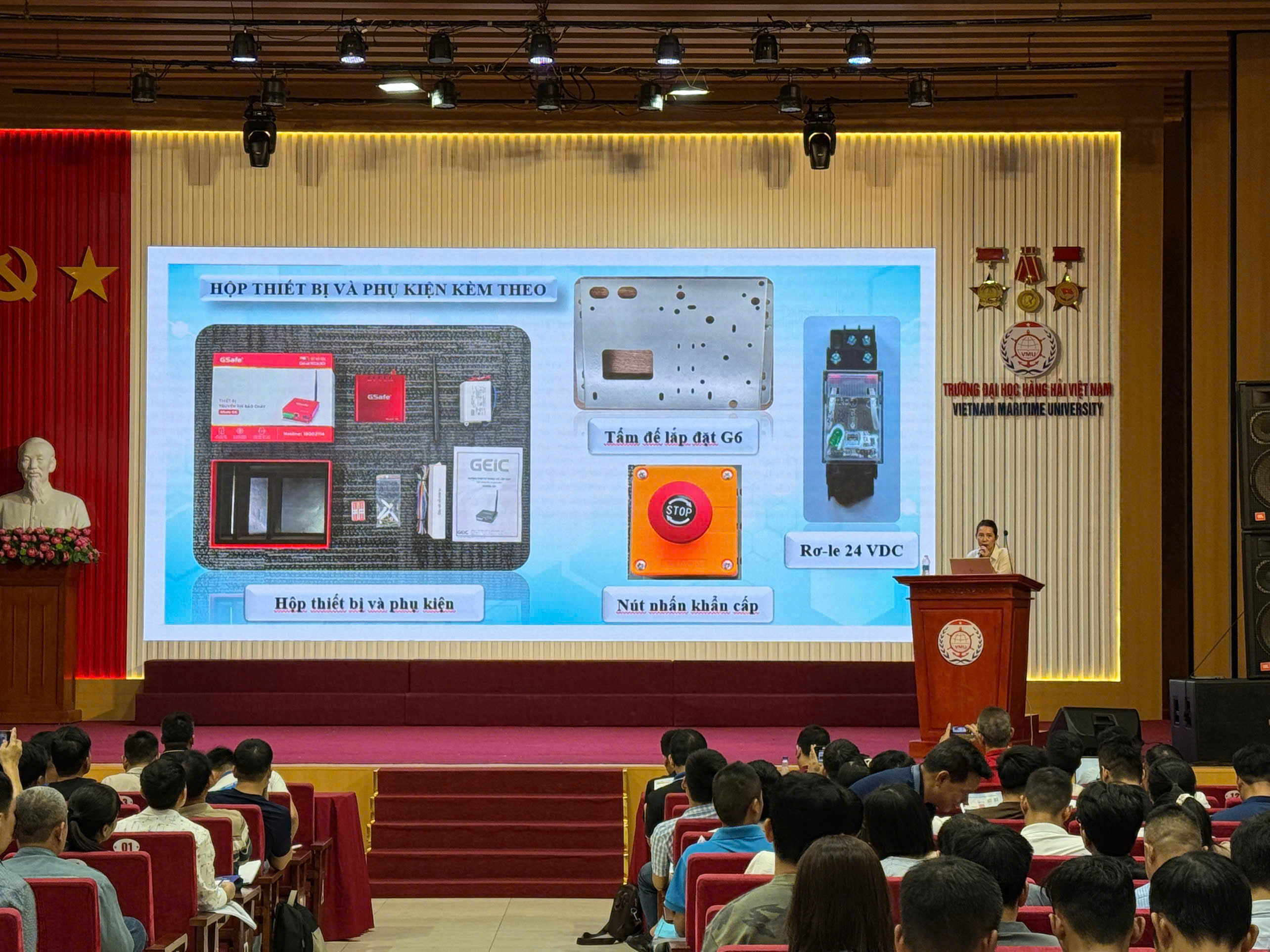 Tổ chức 04 lớp tuyên truyền về PCCC và CNCH cho hơn 1.500 người đứng đầu và người phụ trách công tác kiểm tra an toàn PCCC